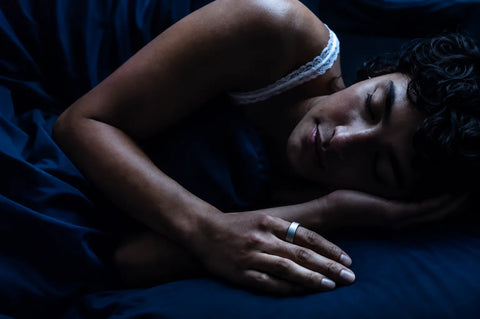 Oura Ring 4 Worn by a Woman Sleeping | SmartRing Philippines